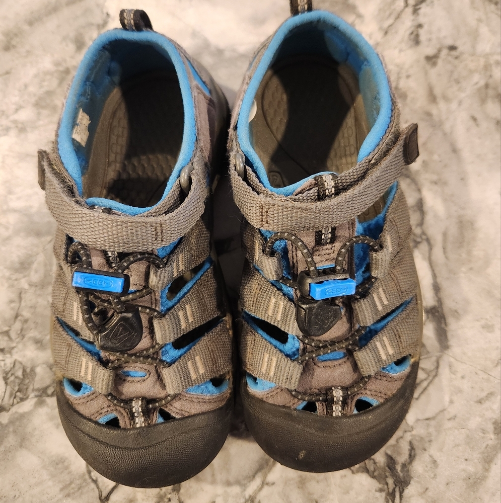 Keen Newport H2 sandals